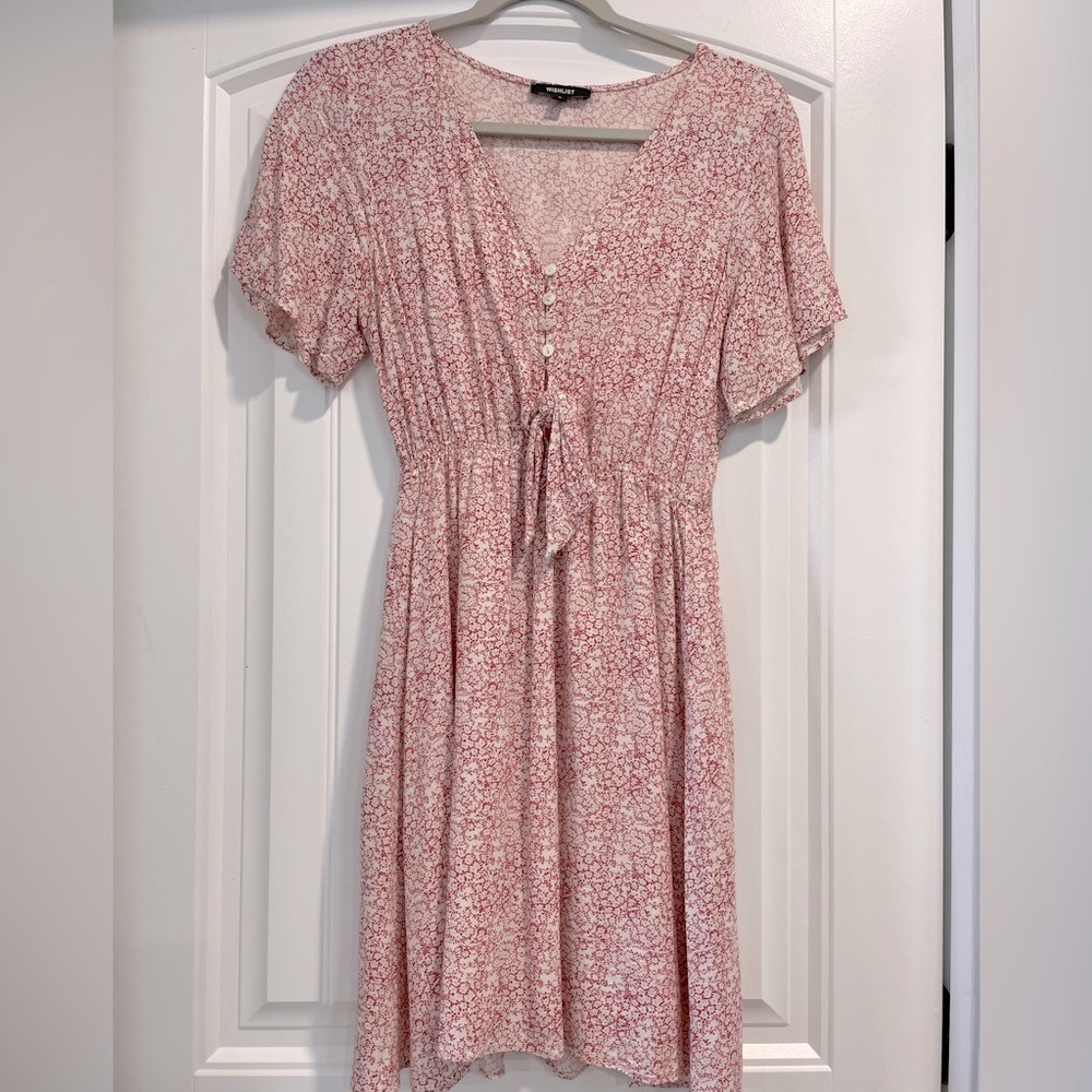 Beautiful Small Floral WishList Dress, Red & White/Cream—4Buttons & Tie in Front